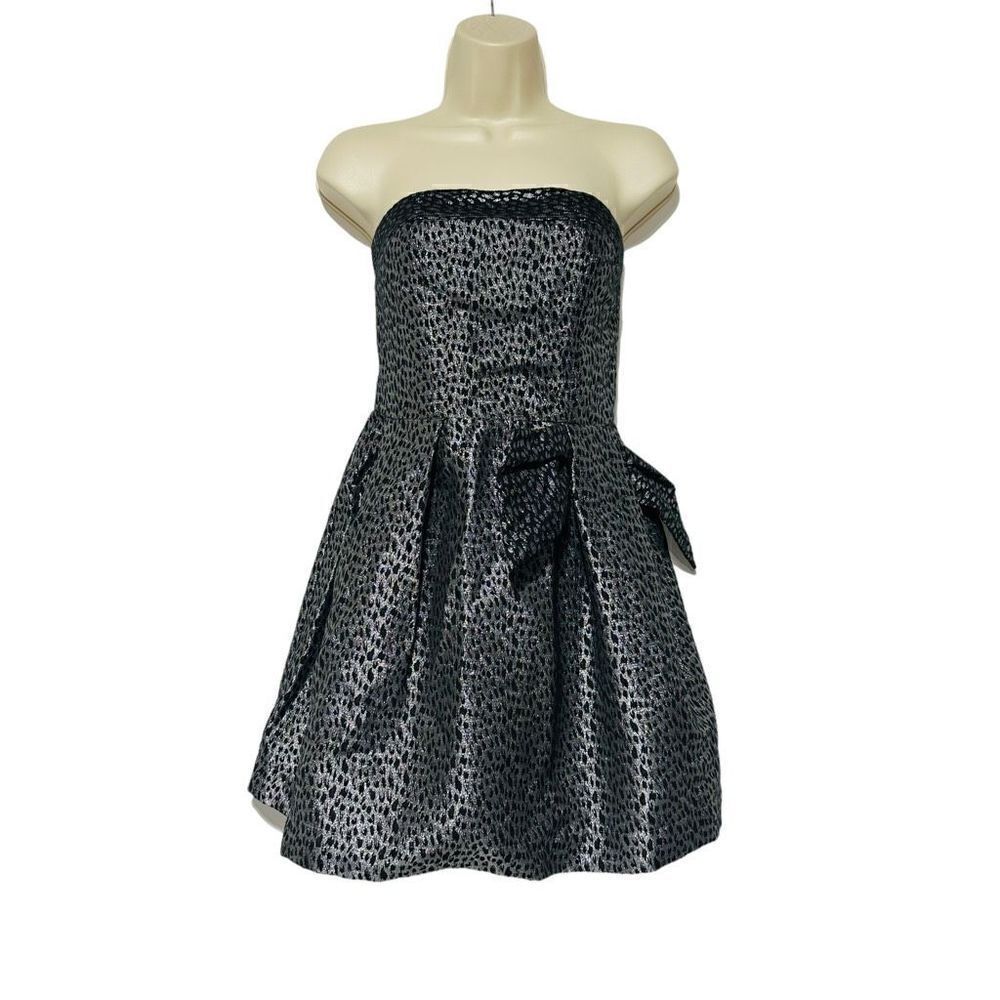 Women’s Charlotte Russe Silver Leopard Mini Dress Size Medium